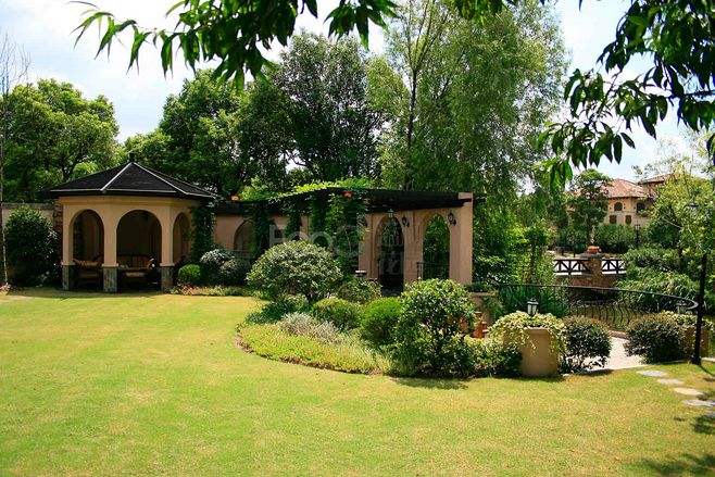 想要這樣一間玻璃花房，春有綠色冬有陽(yáng)光~