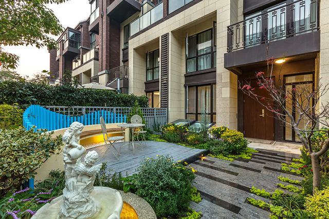 美式鄉(xiāng)村田園風格別墅庭院景觀設計，給您心靈的自然歸宿感