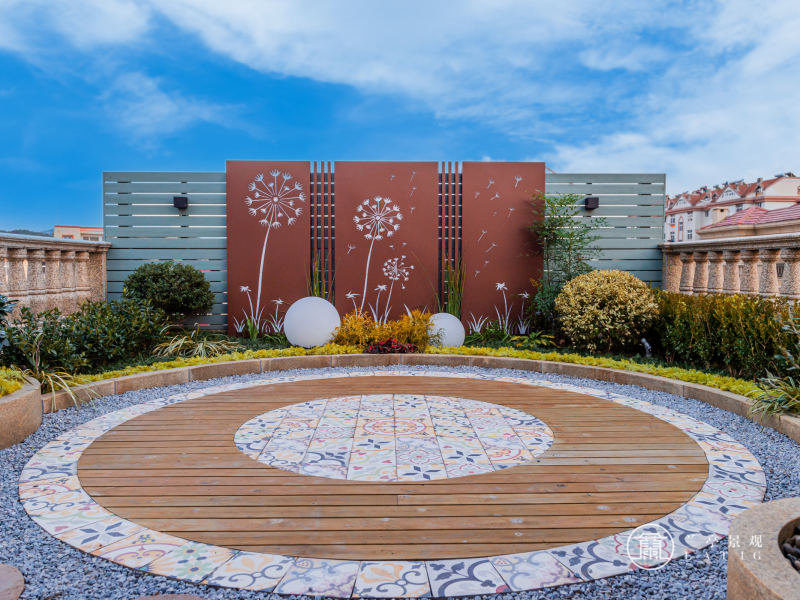 青島屋頂花園設(shè)計(jì)施工-和達(dá)璽悅屋頂花園設(shè)計(jì)實(shí)景圖、露臺花園設(shè)計(jì)實(shí)景圖