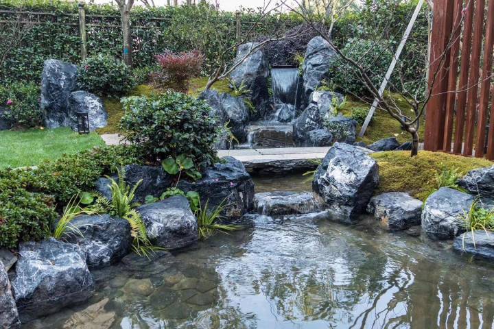 青島花園設(shè)計(jì)：為何只有你的花園看著亂，掌握這些技巧，還怕花園不夠美？