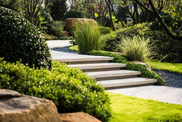 別墅園林景觀設(shè)計(jì)之石頭擺放技巧