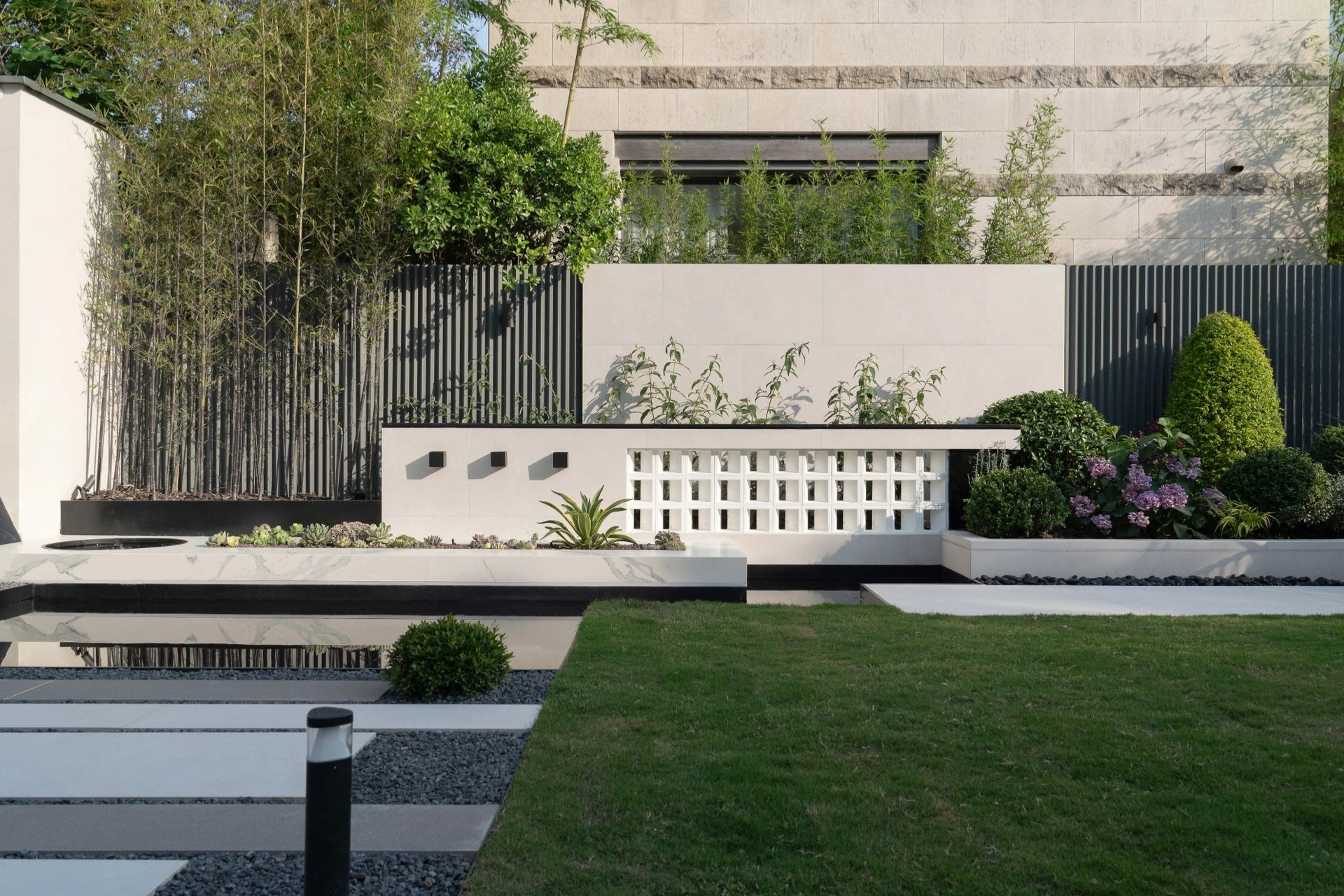 如何選擇庭院園林設(shè)計(jì)風(fēng)格？這3種方法，讓你家的院子更有格調(diào)