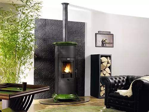 花園里挑容器也有講究，這些要點你知道嗎？