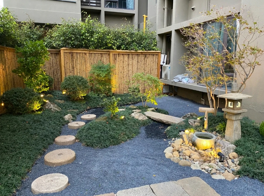 花園改造正當(dāng)時！一起來學(xué)習(xí)這些造園技巧吧！