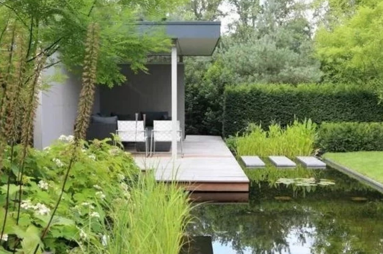 庭院少不了水景，怎么選擇最適配你家花園的呢？